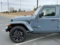 2025 Jeep Gladiator Nighthawk