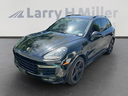 2017 Porsche Cayenne GTS